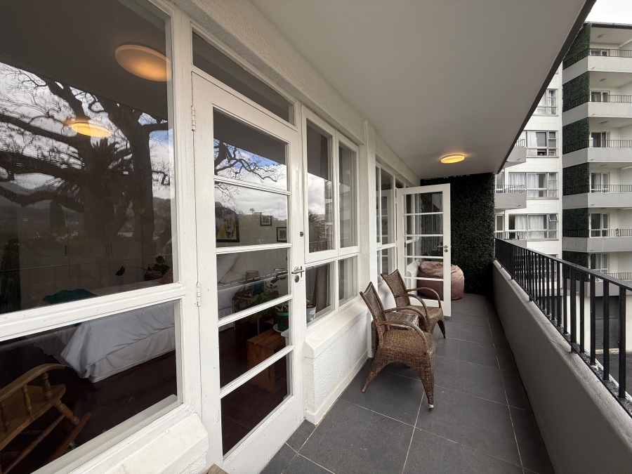 To Let 3 Bedroom Property for Rent in Wynberg Upper Western Cape